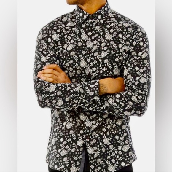 Ted Baker London Other - Ted Baker London - Dillan Long Sleeve Floral Print Shirt Black & White 🖤🌸🤍